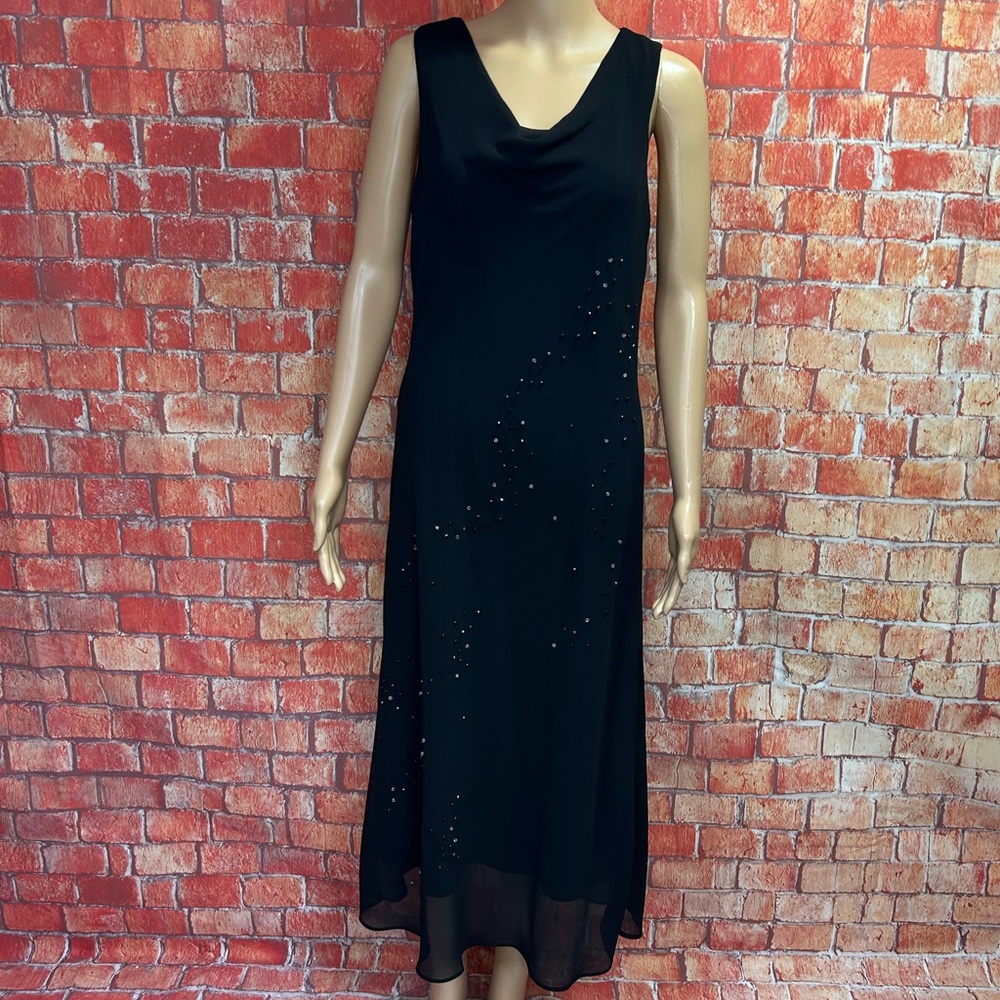 Robbie Bee Vintage Beaded Cowl Neck Maxi Dress‎